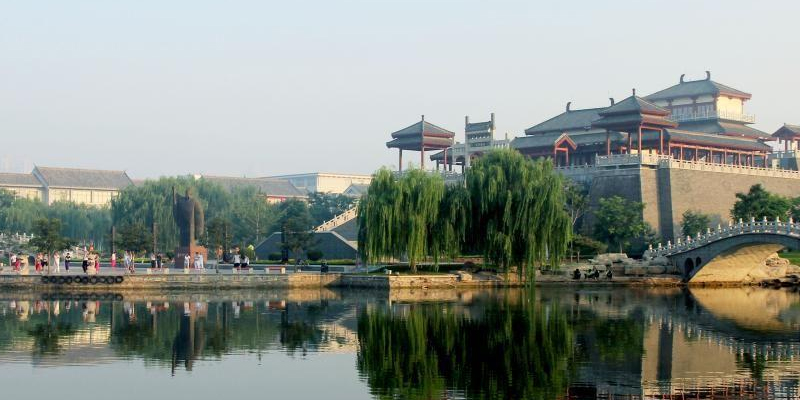 德州開發(fā)區(qū)董子文化風(fēng)情街仿古門窗工程